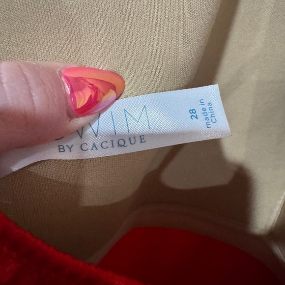 Plus Size Tankini Top - Picture 5 of 6